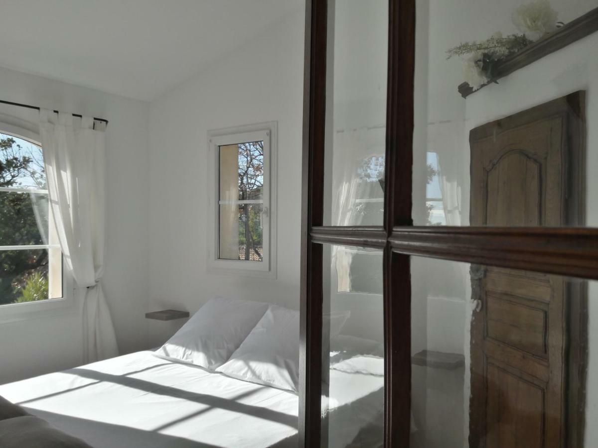 Bed and Breakfast Provence Dodo Villeneuve  Exteriér fotografie
