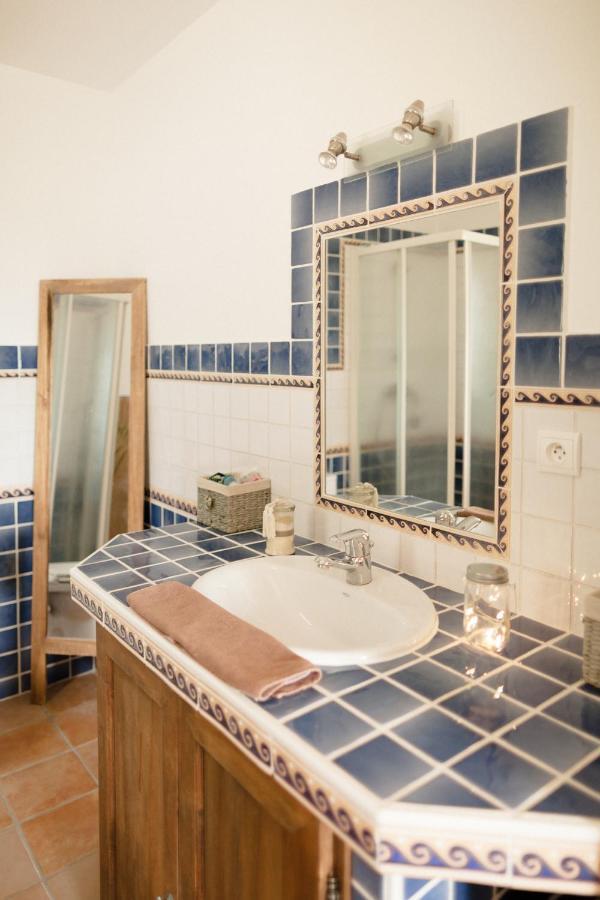 Bed and Breakfast Provence Dodo Villeneuve  Pokoj fotografie